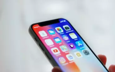 Professional tips for iPhone users who travel a lot